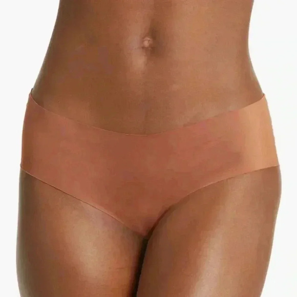 Nude Barre Seamless Bikini Panty Size Medium Shade 4PM - Picture 1 of 9